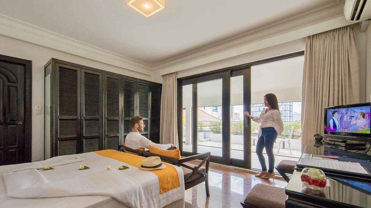 White Mansion 白色公馆 Ξενοδοχείο Πνομ Πενχ Εξωτερικό φωτογραφία