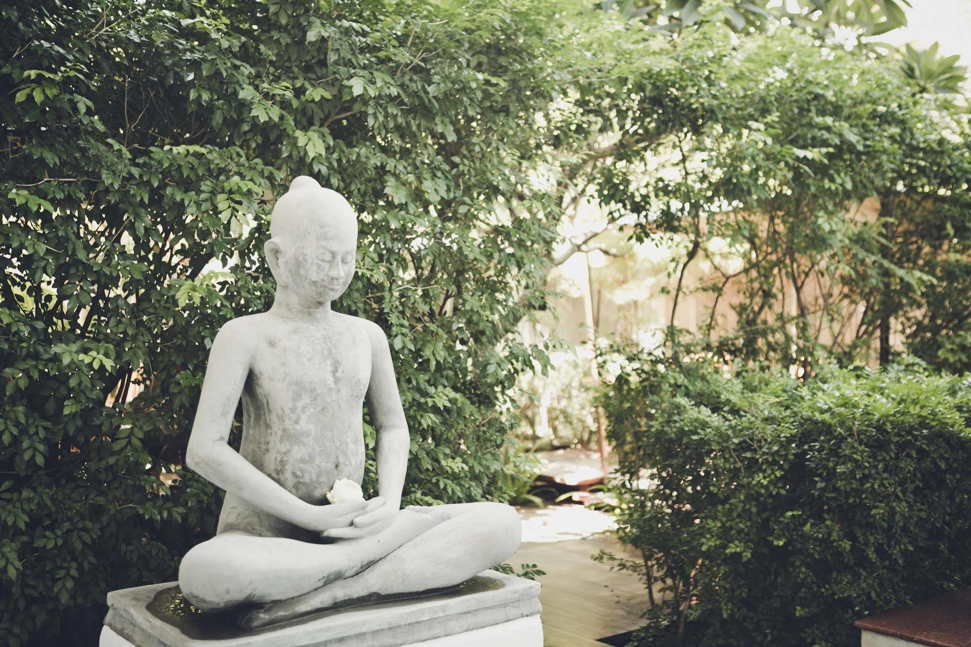 White Mansion 白色公馆 Ξενοδοχείο Πνομ Πενχ Εξωτερικό φωτογραφία